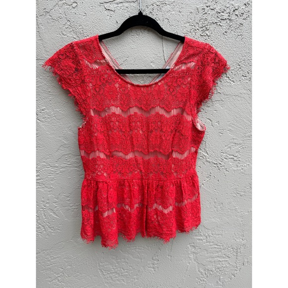 Anthropologie Romantic Glam Whimsy Red Lace Peplum Top Blouse Med - Picture 2 of 8